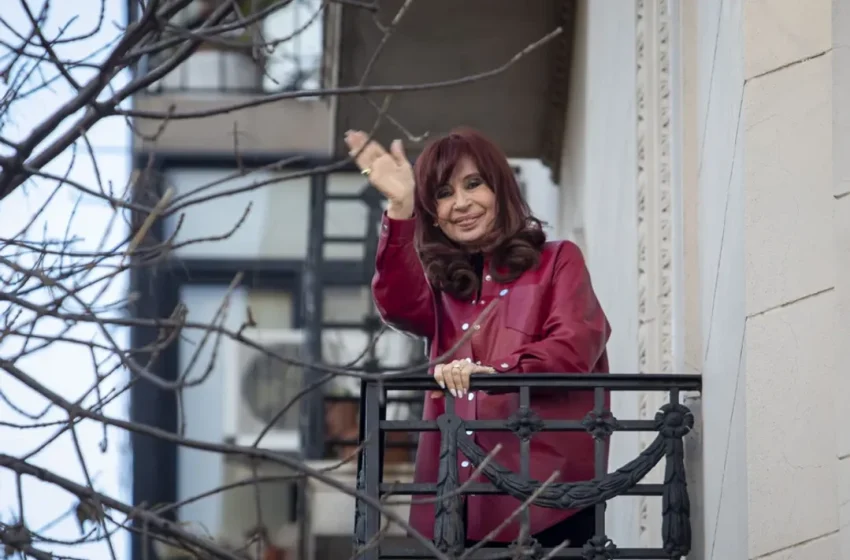  Cristina Kirchner a Milei: “Te van a sacar con chaleco de fuerza”