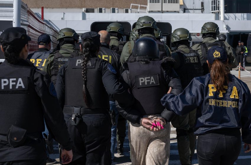  Operativo internacional: extraditan a cuatro ciudadanos paraguayos acusados de narcotráfico y homicidios