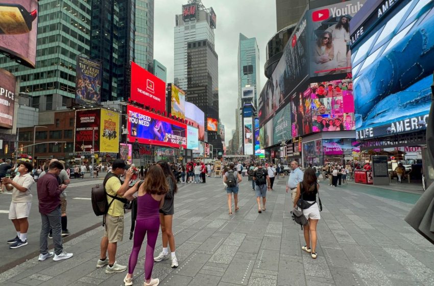  Crónica desde Times Square: Reflexiones de un viaje entre luces, teatros y aprendizajes turísticos