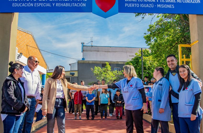 Puerto Iguazú: el Instituto Esperanza inauguró obras de accesibilidad con el apoyo de Iguazú Argentina S.A.