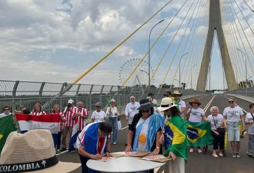  Histórico encuentro en el Puente de la Integración: nació la Asociación Trinacional de Pioneros