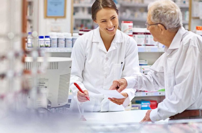  Presentan proyecto en el senado para declarar de interés la guía de implementación de servicios farmacéuticos en atención primaria