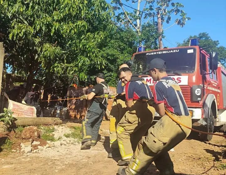  Accidente doméstico en Puerto Iguazú: un hombre perdió la vida al caer en un pozo de agua