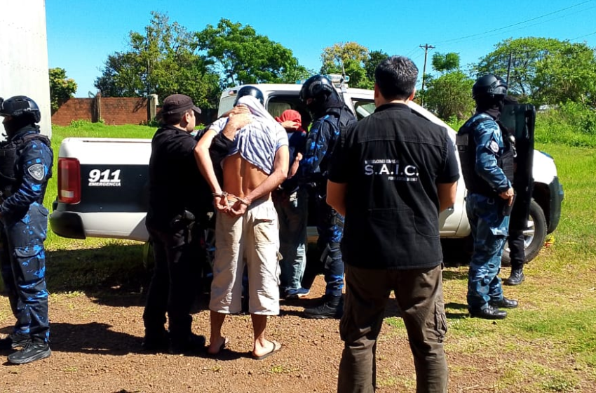  Indagan a los cinco detenidos por grooming y rapto de menores en Garupá tras el rescate en depósito abandonado
