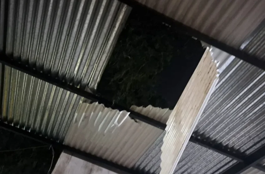  Posadas: un hombre falleció tras caer del techo de su vivienda