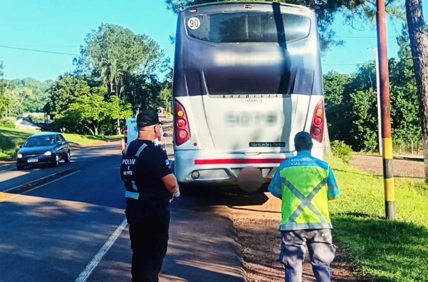  Detectan a un colectivero alcoholizado que trasladaba 24 pasajeros por la Ruta 103