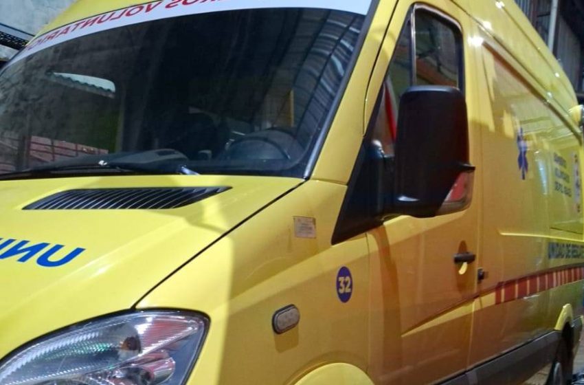  Tres heridos tras un choque entre motocicletas en la intersección de Rivadavia y Jujuy