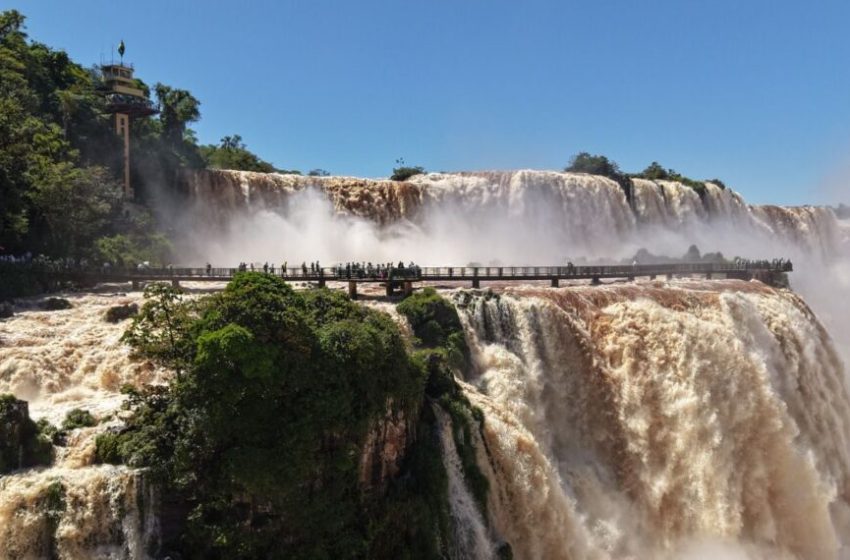  Cataratas lado brasileño : Récord histórico de visitas en octubre