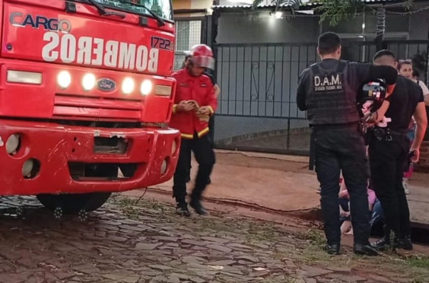  Susto en Garupá: una nena quedó atrapada en una boca de tormenta y fue rescatada por policías