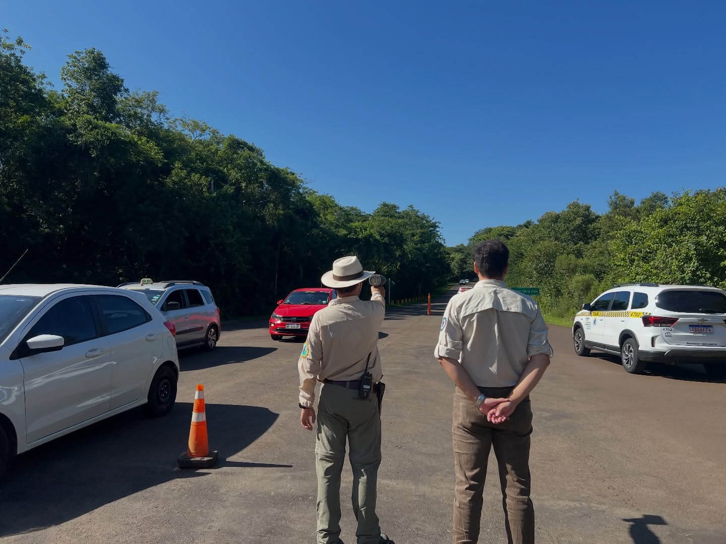 Incorporan nuevos dispositivos de control de velocidad en el Parque Nacional Iguazú imagen-7