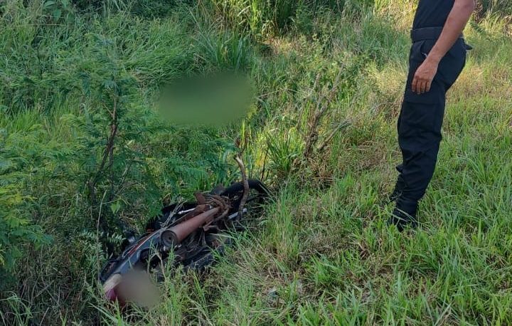  Tragedia en la Ruta 12: un motociclista murió tras despistar en Puerto Rico