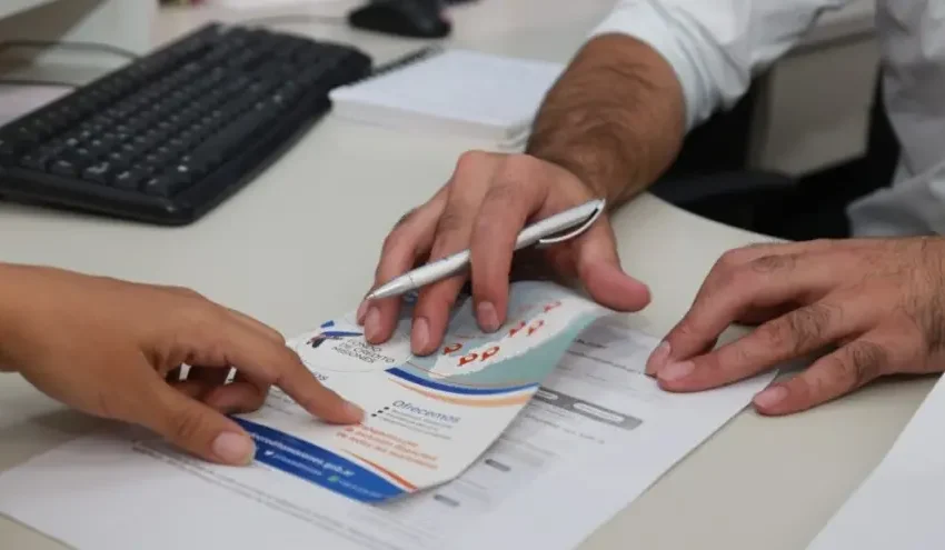  Créditos con tasas de hasta 141 por ciento anual golpean a empleados públicos en Misiones