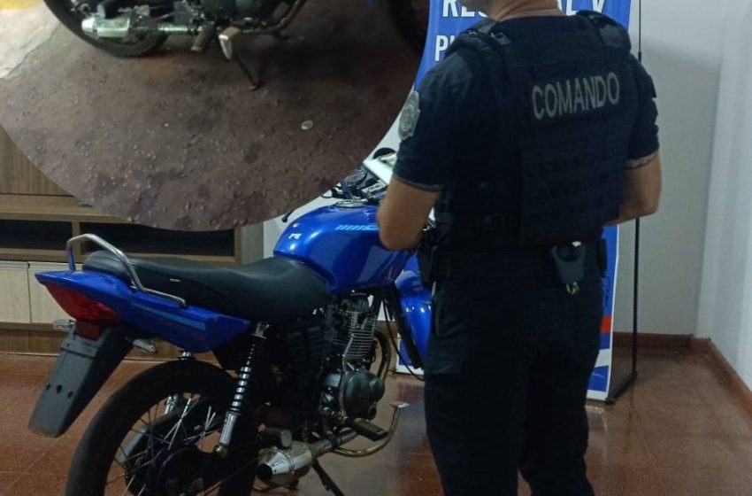  Recuperan en Puerto Iguazú una motocicleta robada en Brasil y restituyen pertenencias a una turista