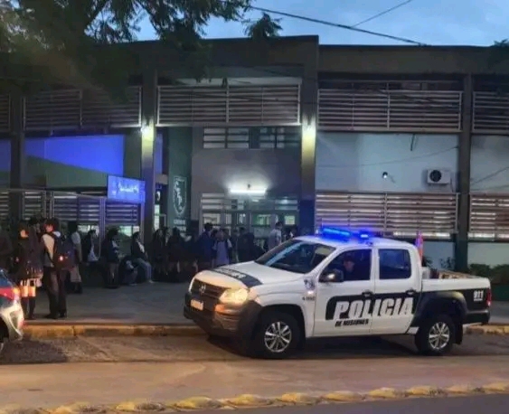 Amenazas de tiroteo en escuelas: despliegan custodia policial en más de 20 instituciones
