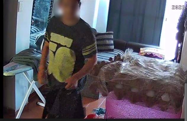  Capturaron a un delincuente que aprovechó la ausencia de un vecino; fue filmado robando una vivienda en Puerto Iguazú
