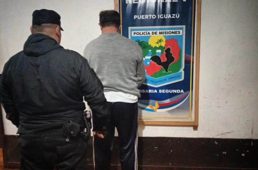  La Policía arrestó a un hombre luego que su pareja lo descubriera observando material de abuso sexual infantil