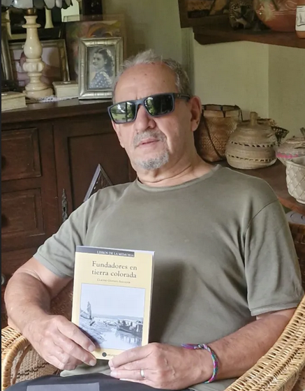  Claudio Salvador presenta “Fundadores en Tierra Colorada” en la Feria Internacional del Libro