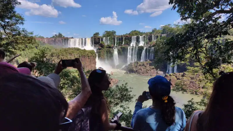  Con escapadas cortas y turismo regional, el feriado del 25 de Mayo movió $ 340 mil millones
