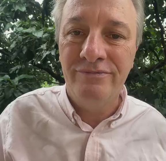  Columna de Opinión : ¿Diagnóstico o propuestas?