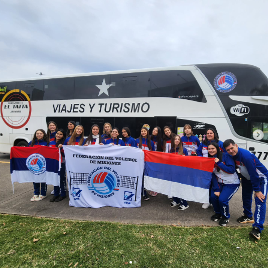  Jóvenes de Iguazú representan a Misiones en el Nacional de Vóley que se disputa en Chubut