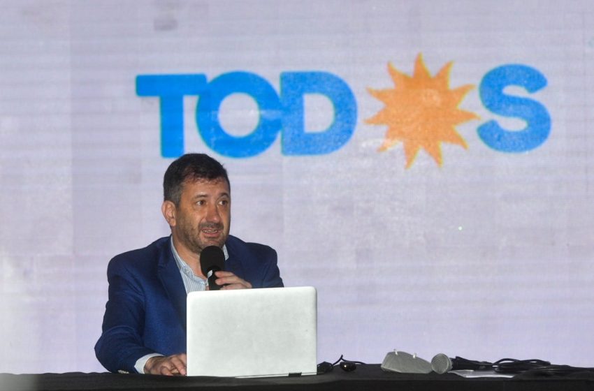  Comienza este lunes el juicio contra el exsenador argentino Edgardo Kueider por contrabando de divisas