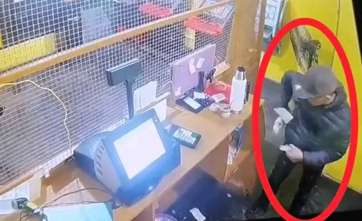  Banda de narco-asaltantes fueron capturados armados en un búnker con más de 240 dosis de cocaína y marihuana