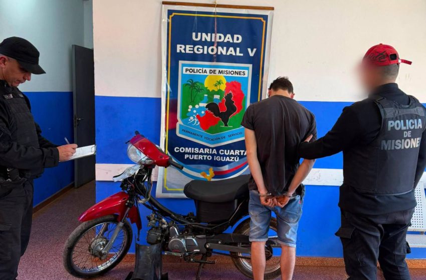  Atraparon a «Capu» fue sorprendido desmantelando una motocicleta robada en Puerto Iguazú