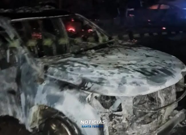  Ataque armado a un puesto policial en Paraguay dejó tres muertos y un edificio incendiado