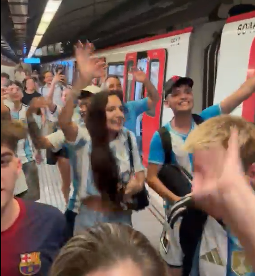  Una iguazuense vive el Mundial desde Barcelona: «Los españoles reconocen la pasión con la que vivimos el fútbol»