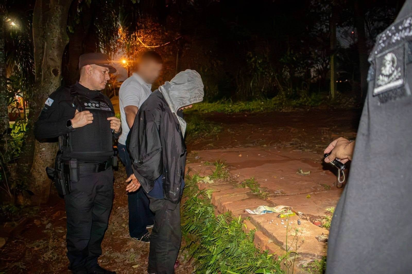 Detuvieron a dos presuntos dealers con cocaína y marihuana fraccionadas durante operativos en Puerto Iguazú imagen-11