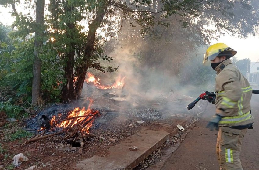  Incendio de residuos generó riesgo de propagación en Puerto Iguazú