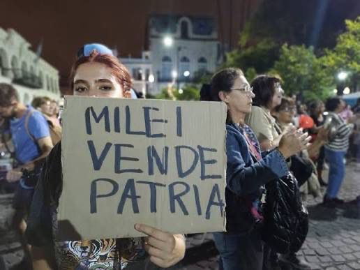  Milei llega a Misiones y se espera una gran  movilización de sectores opositores