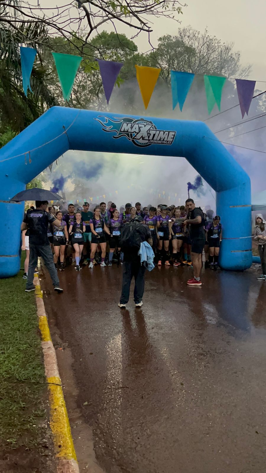 Más de 320 atletas desafiaron la lluvia y los arroyos crecidos en la Wanda Tupi Trail imagen-11