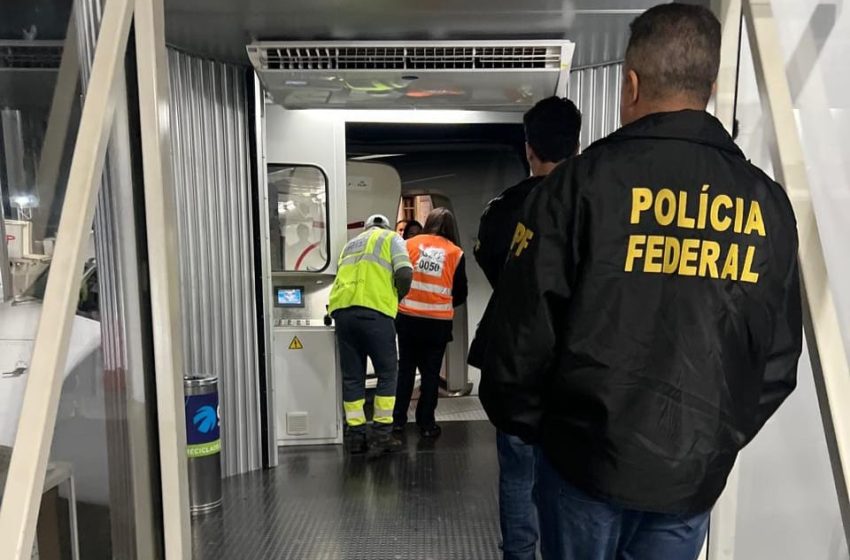  Un pasajero es retirado de la aeronave en Foz do Iguaçu tras mencionar una posible bomba