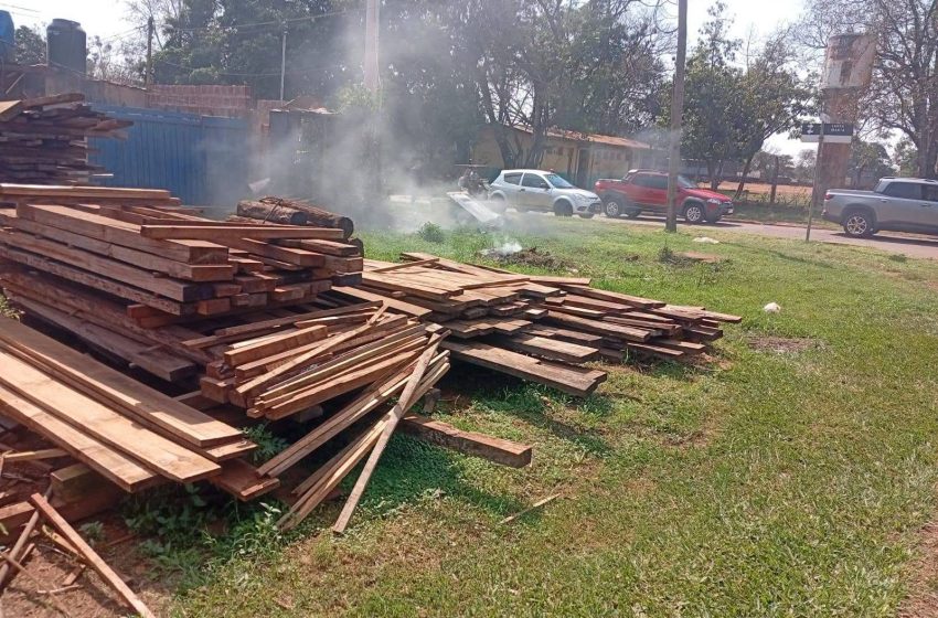  Bomberos sofocaron una quema de basura que generó preocupación en Puerto Iguazú